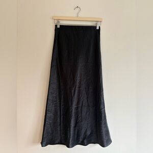 Aritzia Babaton Slip Satin Crinkle Maxi Skirt